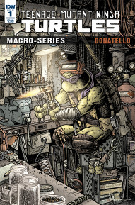 Teenage Mutant Ninja Turtles: Macroseries #1